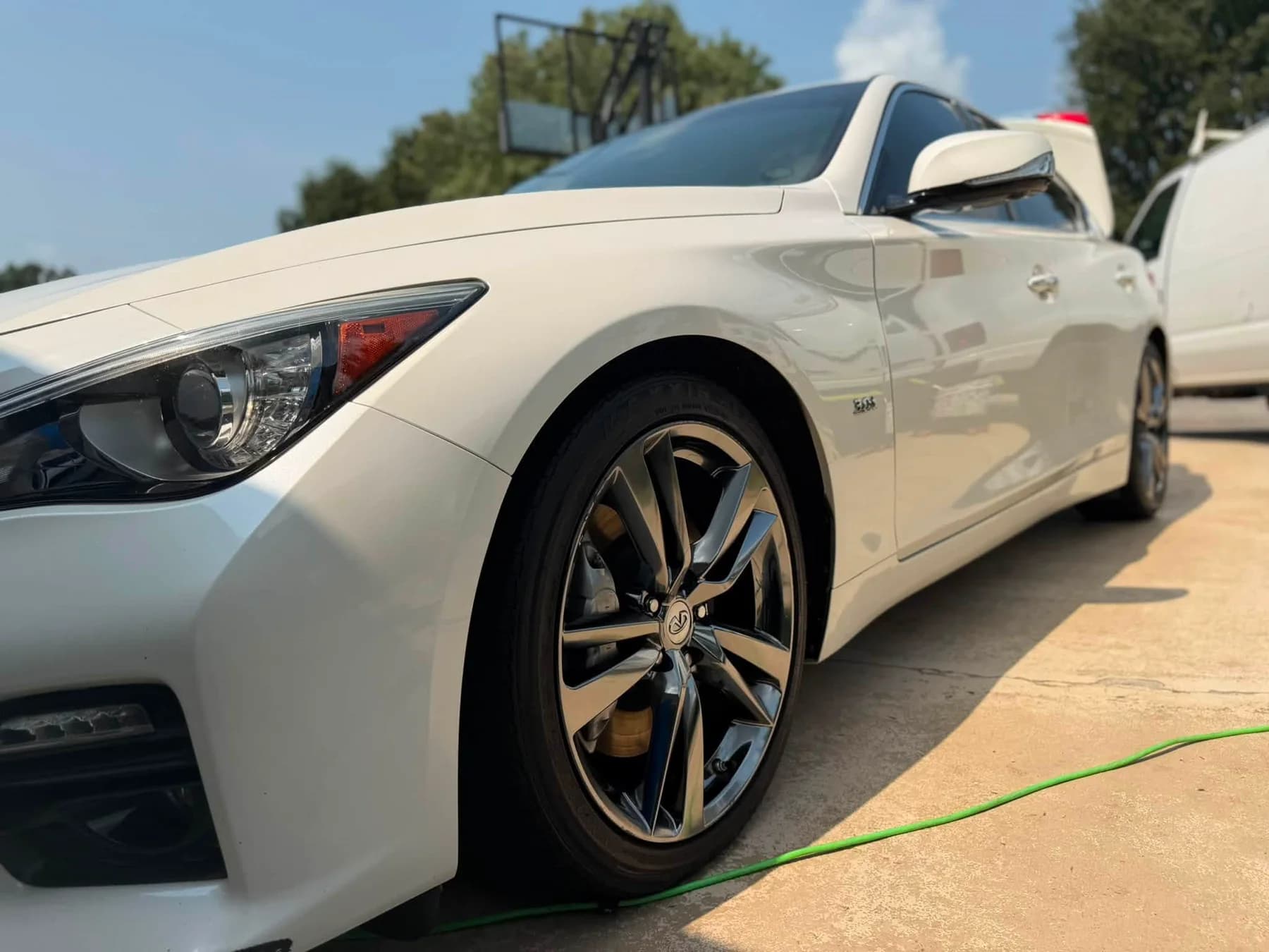 Clean white coupe after detailing